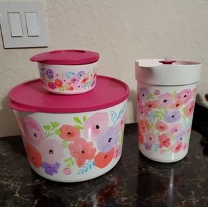 Tupperware Floral Set